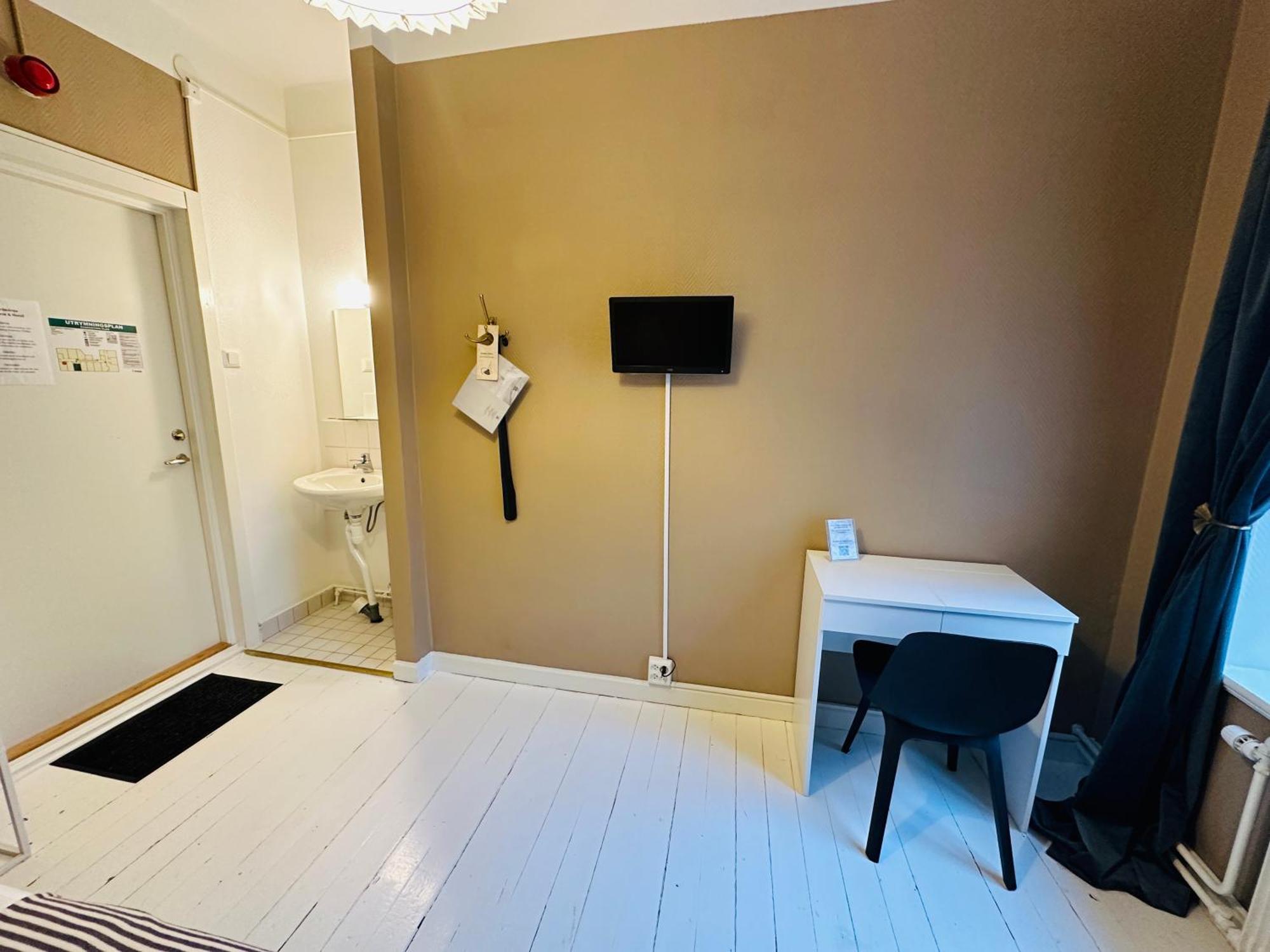 Vattengraendens Vandrarhem & Hotel Norrköping Habitación foto